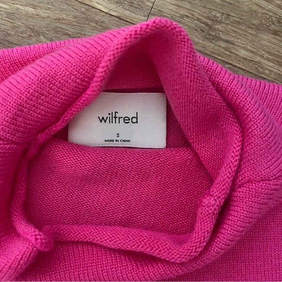 Aritzia Wilfred Cyprie Sweater
Merino wool mockneck sweater, Sz S - Picture 4 of 7